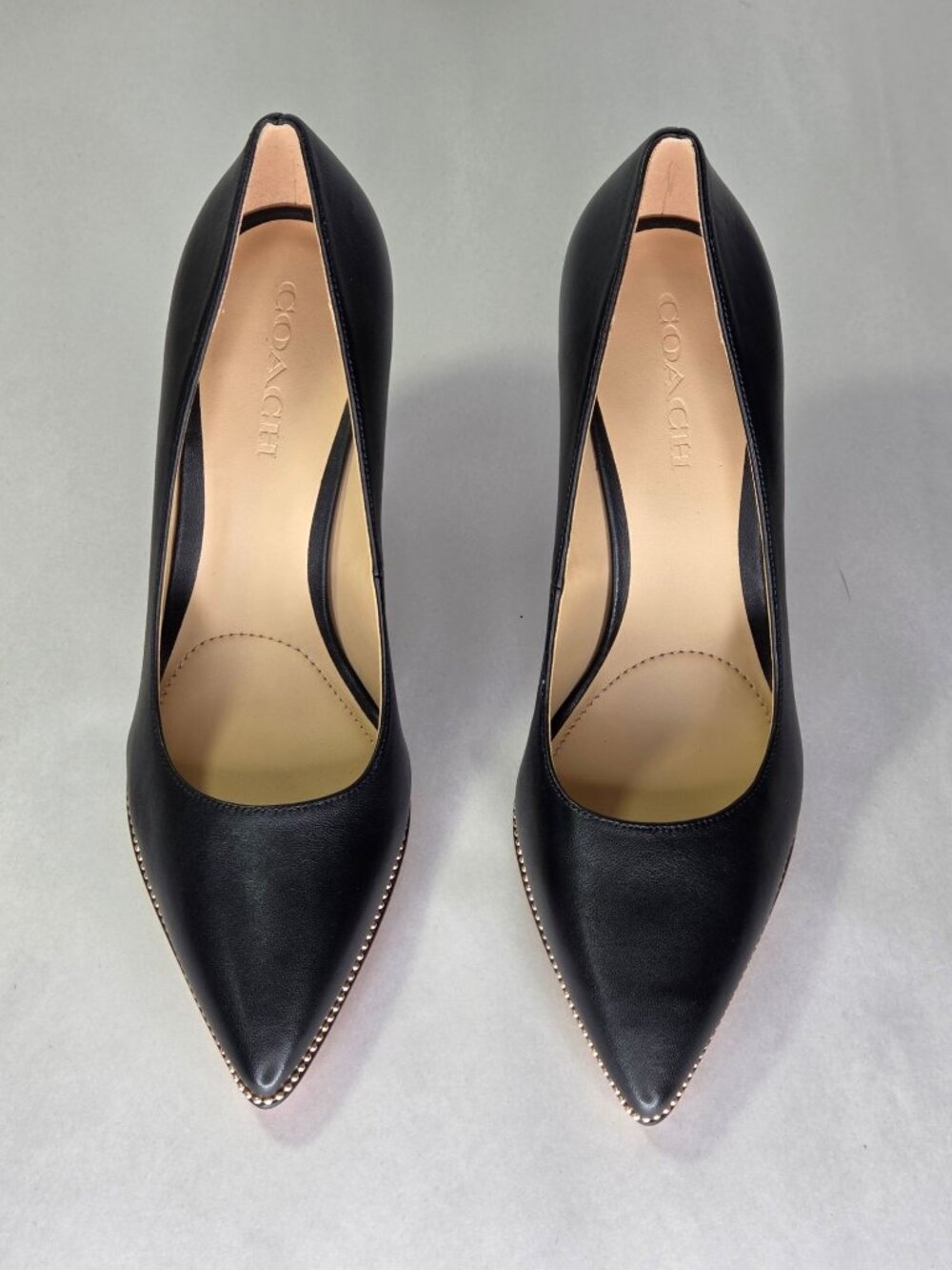 COACH Samantha Signature Pointed-Toe Leather Pumps Size: 10 B - Picture 2 of 6